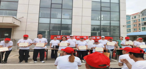 图为运动会现场（一）