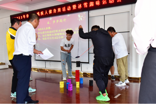 图为活动现场（二）